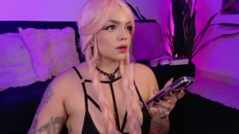 Val martinez  online show from March 2026 12:37:02 AM