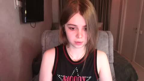 tripleprinces online show from February 2025 04:56:02 PM