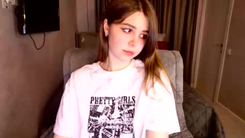 tripleprinces online show from January 2026 05:40:01 PM