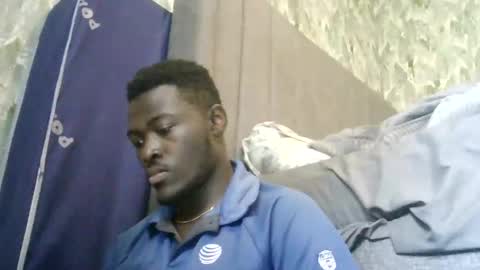 Trisboo5 online show from February 2025 12:38:02 PM