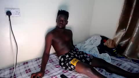 Trisboo5 online show from February 2025 09:32:02 AM