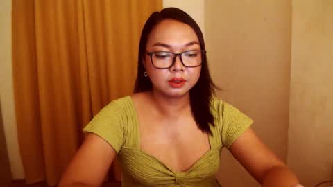 trisha online show from November 2025 11:43:02 AM