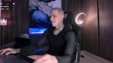 Snapshot of trisstan_ chatting on October 2025 04:47:01 PM Alexander online show from October 2025 04:47:01 PM