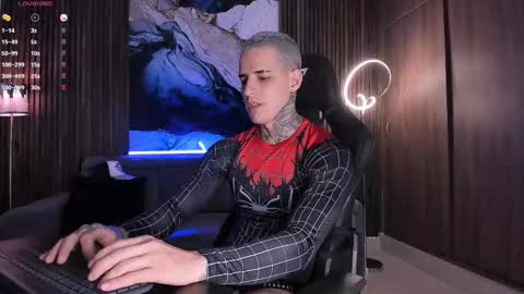 Snapshot of trisstan_ chatting on October 2025 05:14:02 PM Alexander online show from October 2025 05:14:02 PM