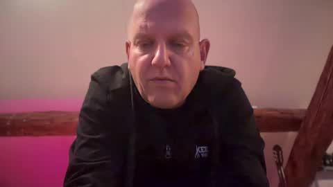 Triton online show from September 2025 02:13:02 AM