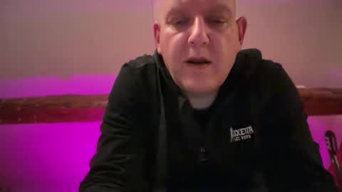 Triton online show from October 2025 12:49:02 AM