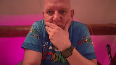 Triton online show from April 2026 04:17:01 AM