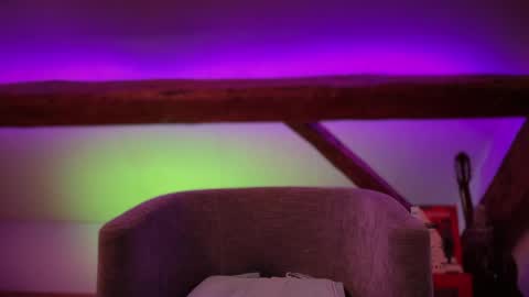 Triton online show from April 2026 06:10:01 PM