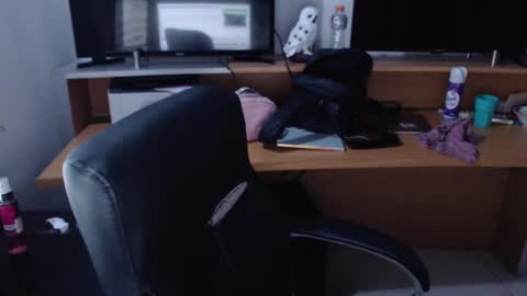 trixxiee_ online show from December 2024 02:25:02 AM