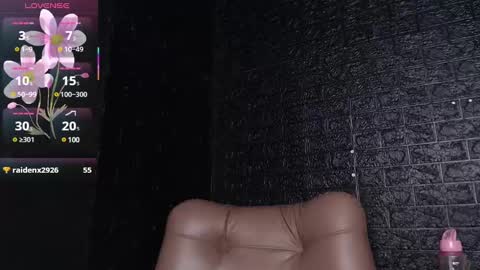 trixxiee_ online show from February 2025 07:36:01 PM