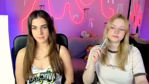 Trixy online show from March 2026 01:28:01 PM