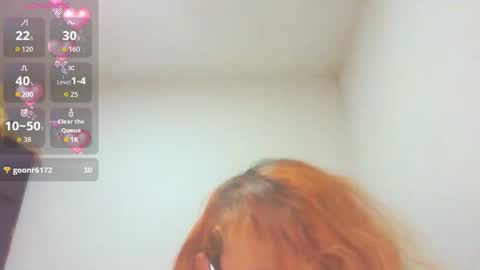 Trixy Rose online show from December 2025 06:02:01 PM