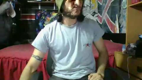 Andrew online show from September 2025 12:23:02 AM