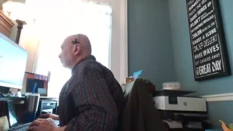 Snapshot of trodgers136 chatting on February 2025 07:05:01 PM TRodgers online show from February 2025 07:05:01 PM