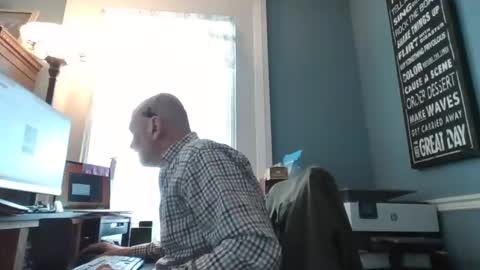 Snapshot of trodgers136 chatting on February 2025 04:46:02 PM TRodgers online show from February 2025 04:46:02 PM
