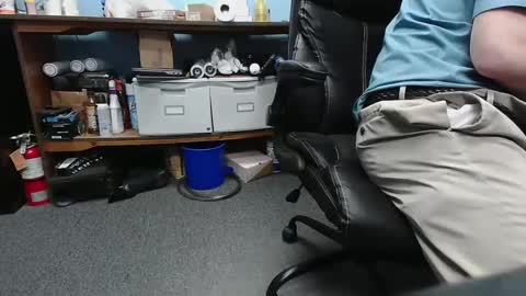 Snapshot of trouhble chatting on January 2025 03:24:01 PM Trouhble online show from January 2025 03:24:01 PM