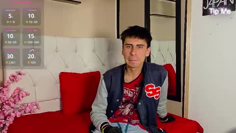 Troy online show from October 2025 11:24:02 PM