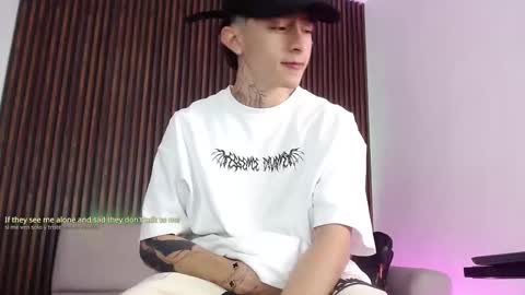 Troy online show from October 2025 07:11:01 PM