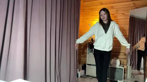 Len online show from April 2026 01:41:01 PM