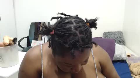 Snapshot of truebella30 chatting on December 2024 12:11:01 AM TrueBella30 online show from December 2024 12:11:01 AM