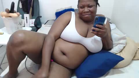 Snapshot of truebella30 chatting on January 2025 01:24:01 PM TrueBella30 online show from January 2025 01:24:01 PM