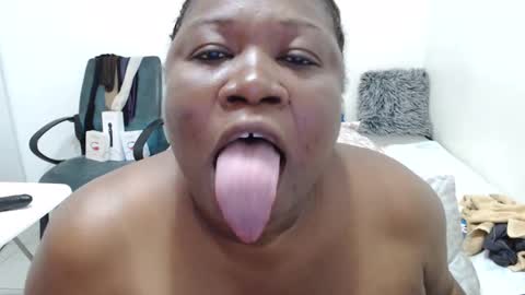 Snapshot of truebella30 chatting on March 2025 12:23:01 PM TrueBella30 online show from March 2025 12:23:01 PM