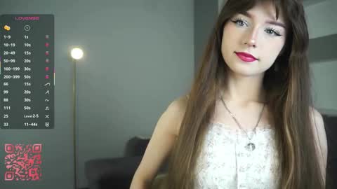 Grace online show from September 2025 07:46:01 PM