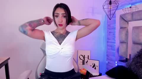 Snapshot of truelove_art chatting on December 2024 05:48:01 PM online show from December 2024 05:48:01 PM