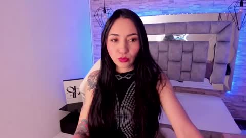 Snapshot of truelove_art chatting on December 2024 12:28:02 PM online show from December 2024 12:28:02 PM