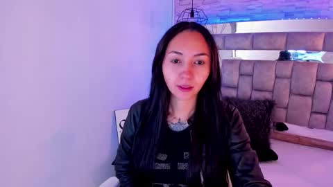 Snapshot of truelove_art chatting on December 2024 12:07:02 PM online show from December 2024 12:07:02 PM