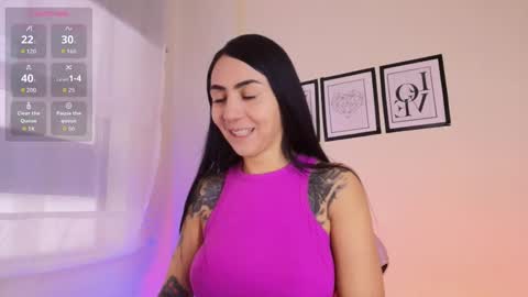   online show from October 2025 01:12:02 PM