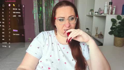 Adelle online show from January 2025 12:05:02 PM