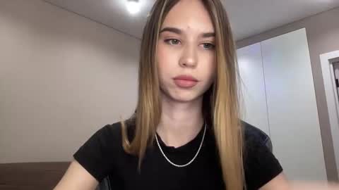 Snapshot of tryme_muse chatting on November 2025 04:17:02 PM tryme_muse online show from November 2025 04:17:02 PM