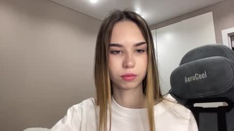 tryme_muse online show from November 2025 04:22:02 PM