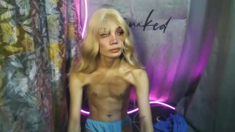 ts_athisa online show from March 2025 06:21:02 PM