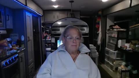 Snapshot of ts_evangeline chatting on October 2025 08:24:02 AM Evangeline online show from October 2025 08:24:02 AM