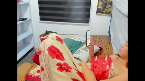 ts hugecock top online show from January 2025 03:24:01 PM