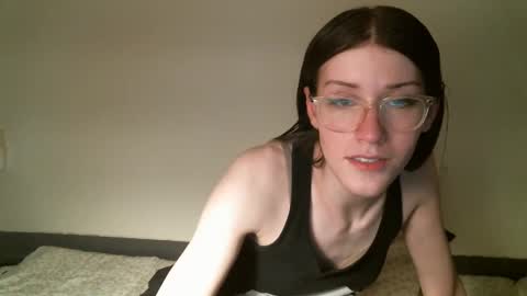 Elisabeth online show from February 2025 03:30:01 AM