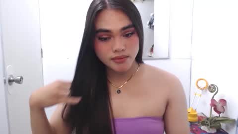 ts_lovelicious online show from October 2025 04:37:02 AM