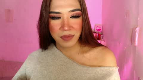 Snapshot of ts_romantika69 chatting on June 2026 06:34:01 PM The Girl Named Romantika online show from June 2026 06:34:01 PM