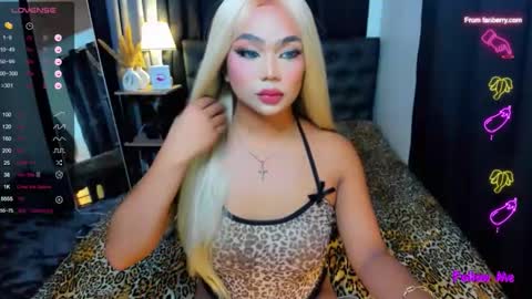 Snapshot of ts_stepsissyx chatting on September 2025 05:11:02 AM Alison online show from September 2025 05:11:02 AM