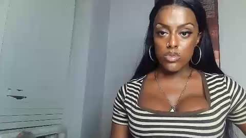 Amber White online show from January 2025 01:08:01 AM