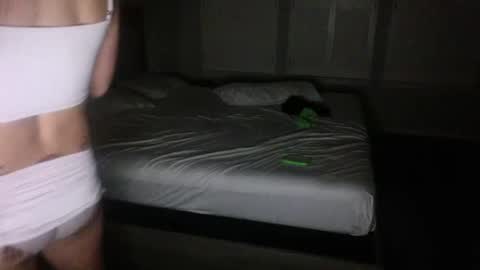 tscarlahdez online show from October 2025 04:32:02 AM