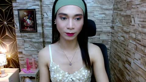 Tina online show from December 2024 12:58:01 PM