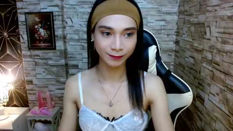 Tina online show from January 2025 01:41:02 PM