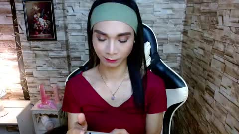 Tina online show from February 2025 09:07:02 PM
