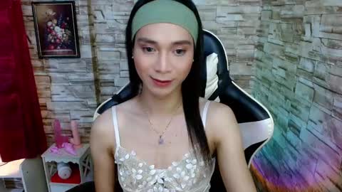 Tina online show from March 2025 08:10:02 PM