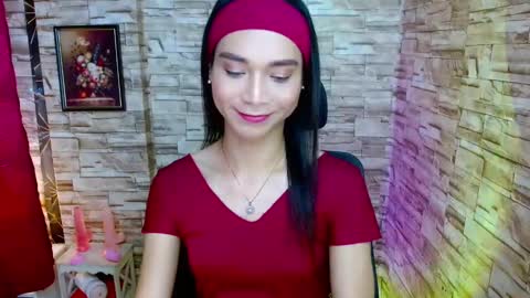 Tina online show from March 2025 07:05:01 PM