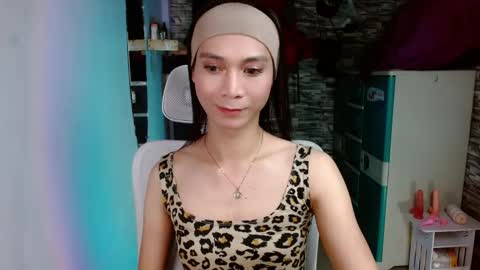 Tina online show from September 2025 02:07:02 PM