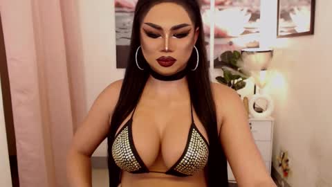 tsdarkdevon online show from February 2025 09:00:01 AM